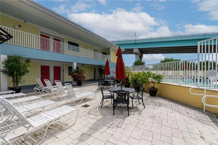 450 Old San Carlos Blvd 303, Fort Myers Beach, Florida 33931