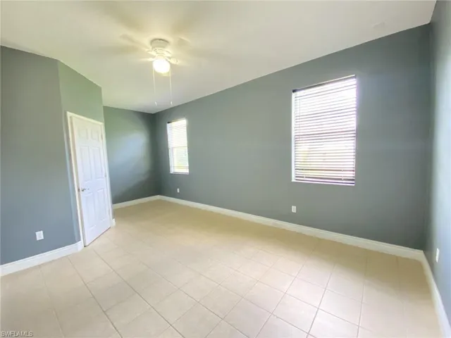 885  39th NW AVE, Naples, FL 34120