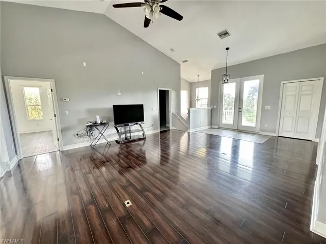 885  39th NW AVE, Naples, FL 34120