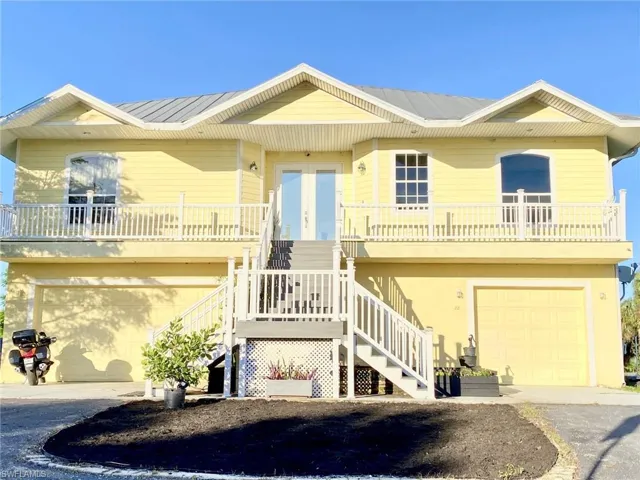 885  39th NW AVE, Naples, FL 34120