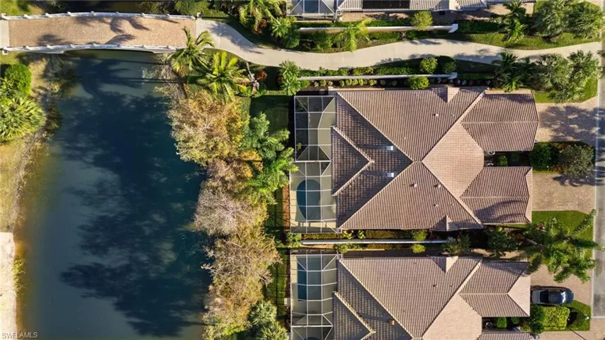 Attached Villa-Capri Floor Plan