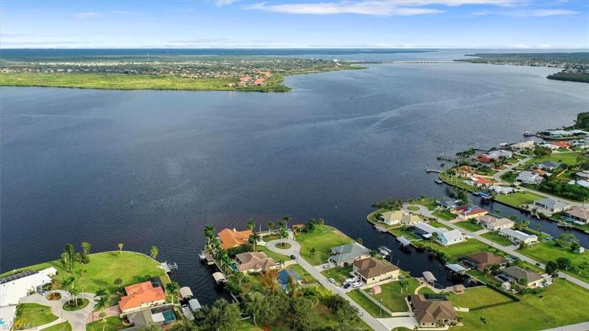 12420 Ran TER, PORT CHARLOTTE FL 33981