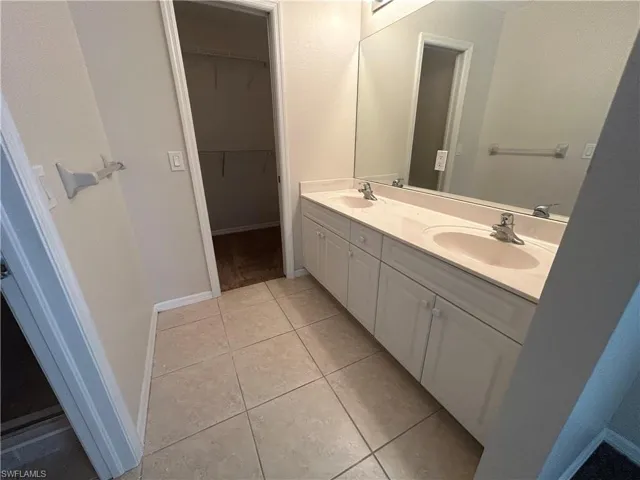 2832 Nw 4th Ter, Cape Coral, Florida 33993