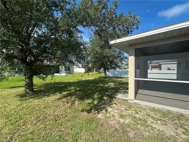 2832 Nw 4th Ter, Cape Coral, Florida 33993