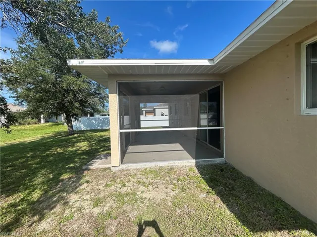 2832 Nw 4th Ter, Cape Coral, Florida 33993
