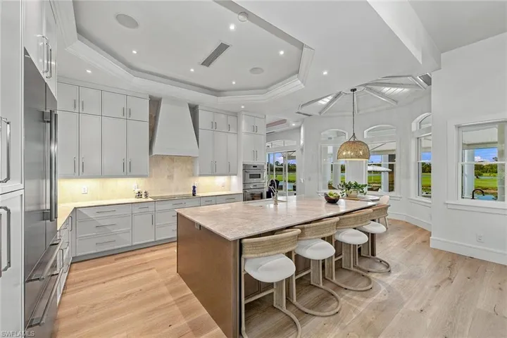 553 Eagle Creek Dr, Naples, Florida 34113