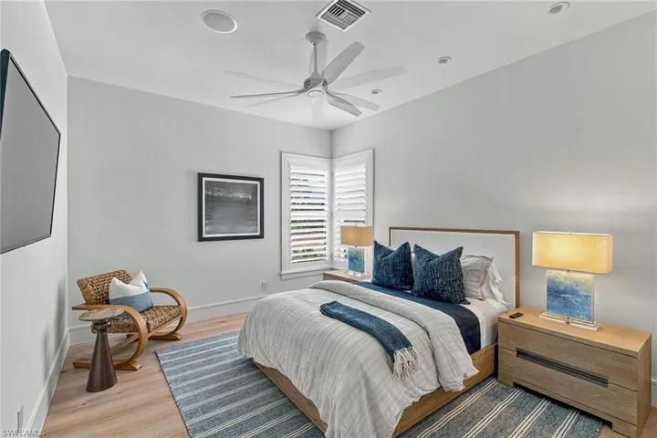 553 Eagle Creek Dr, Naples, Florida 34113