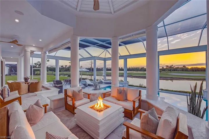 553 Eagle Creek Dr, Naples, Florida 34113