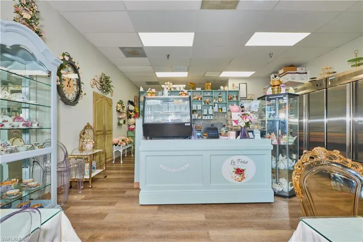 Welcome area featuring a drop ceiling