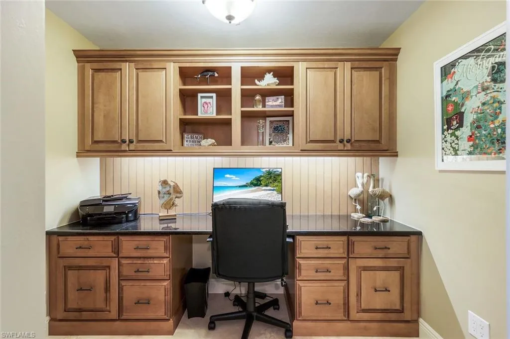 275 Indies WAY, Naples, FL 34110,224045670