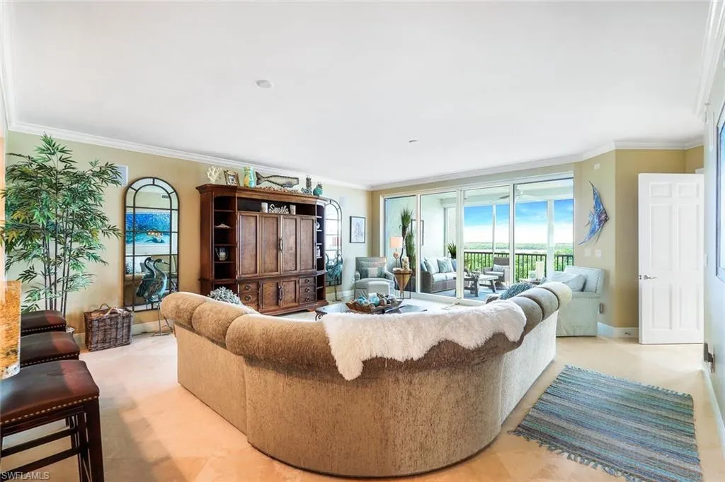 275 Indies WAY, Naples, FL 34110,224045670