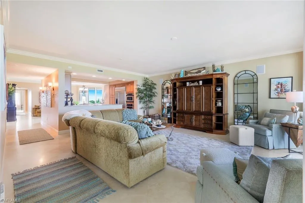 275 Indies WAY, Naples, FL 34110,224045670