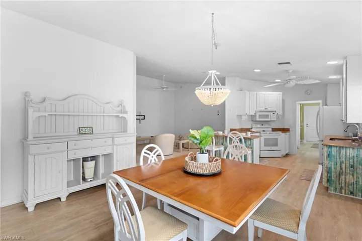 5338 Guadeloupe Way, Naples, Florida 34119