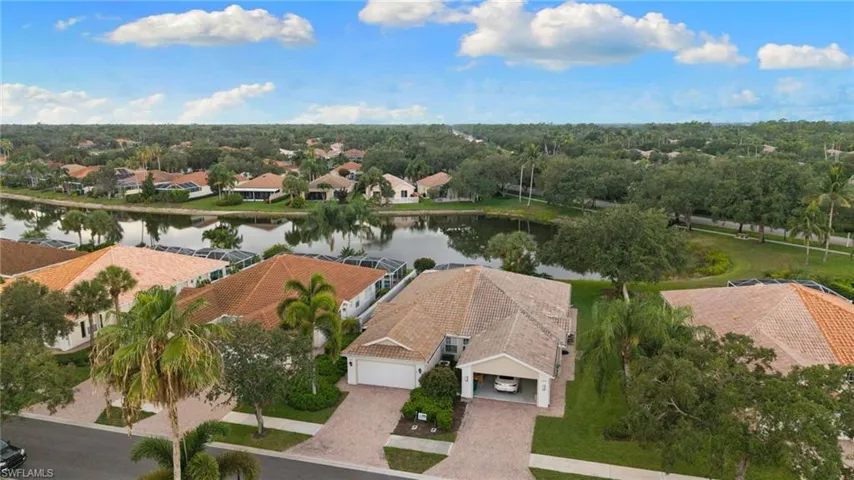 5338 Guadeloupe Way, Naples, Florida 34119