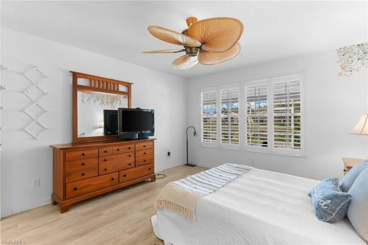 5338 Guadeloupe Way, Naples, Florida 34119