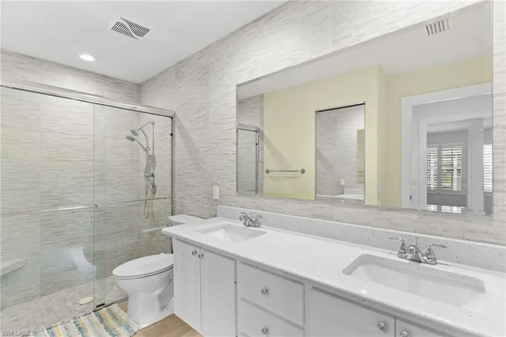 5338 Guadeloupe Way, Naples, Florida 34119