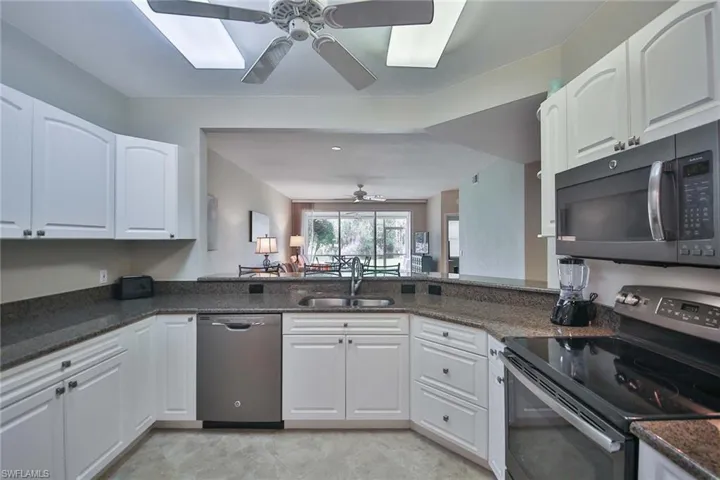 526 Lake Louise Cir # 403, Naples, Florida 34110