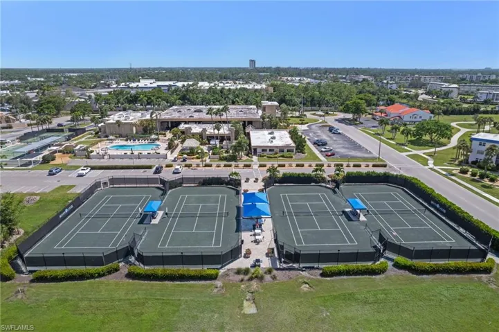 1828  Pine Valley  DR, Fort Myers, FL 33907