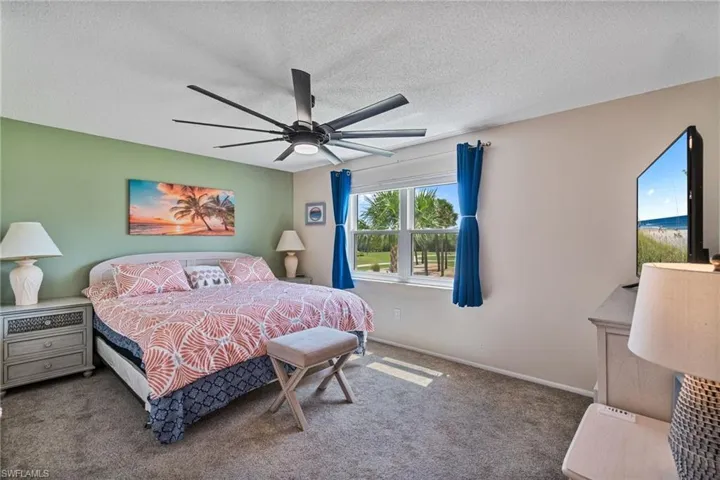 1828  Pine Valley  DR, Fort Myers, FL 33907