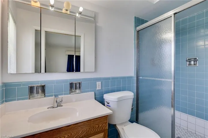 1117 Se 33rd Ter, Cape Coral, Florida 33904