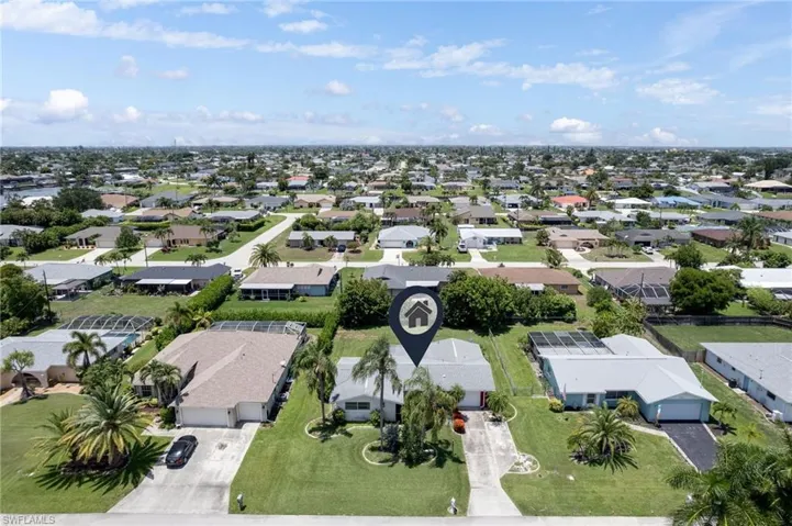 1117 Se 33rd Ter, Cape Coral, Florida 33904