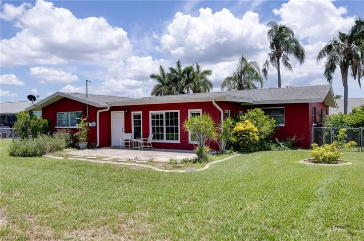1117 Se 33rd Ter, Cape Coral, Florida 33904