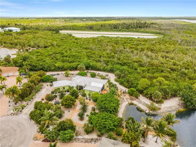 4931 Island Acres Ct, St. James City, Florida 33956