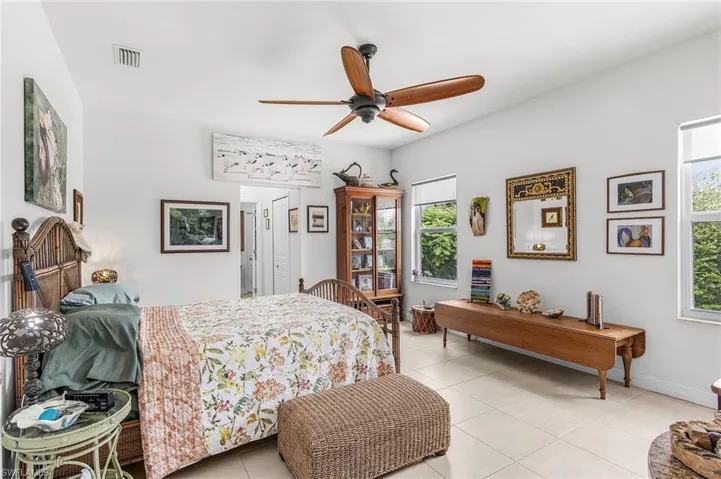 4931 Island Acres Ct, St. James City, Florida 33956