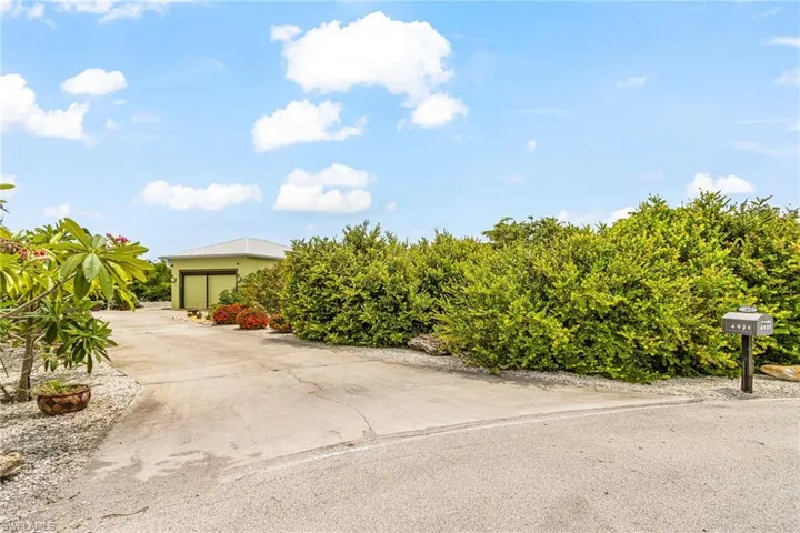 4931 Island Acres Ct, St. James City, Florida 33956