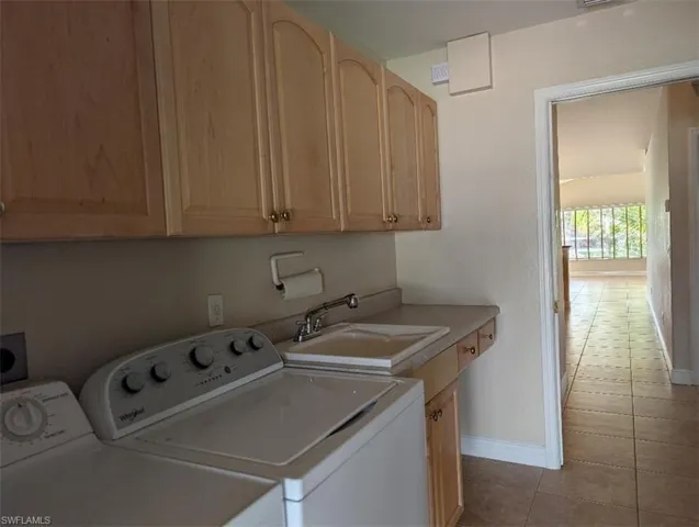 3046 Sw 24th Ave, Cape Coral, Florida 33914