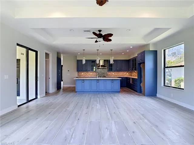 8831 Woodgate Dr, Fort Myers, Florida 33908