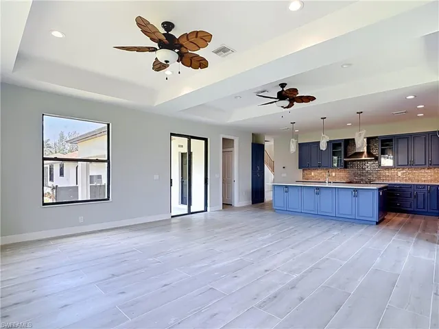 8831 Woodgate Dr, Fort Myers, Florida 33908