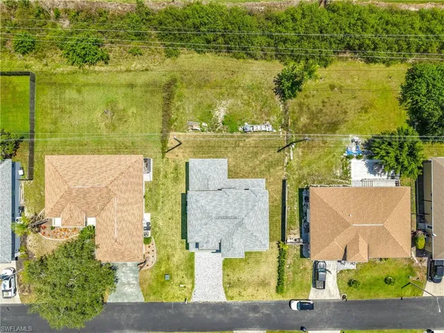 8831 Woodgate Dr, Fort Myers, Florida 33908