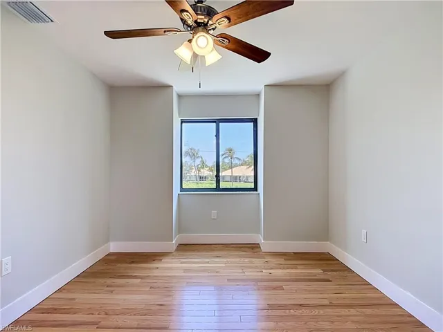 upstairs Bedroom 3