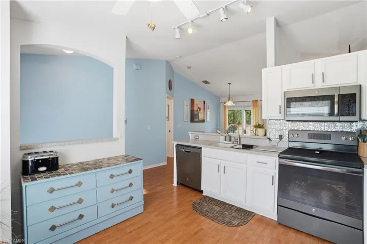 Kitchen w/ stainless steel appliances