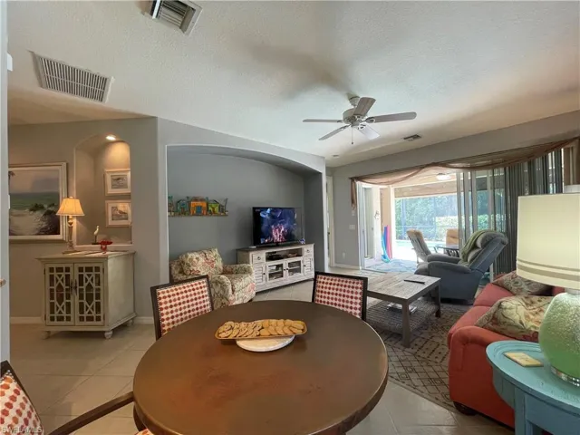 10630 Camarelle Cir, Fort Myers, Florida 33913