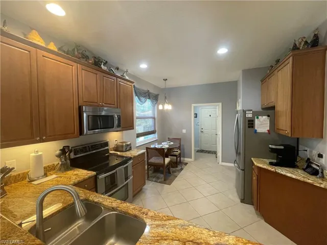 10630 Camarelle Cir, Fort Myers, Florida 33913