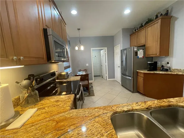 10630 Camarelle Cir, Fort Myers, Florida 33913