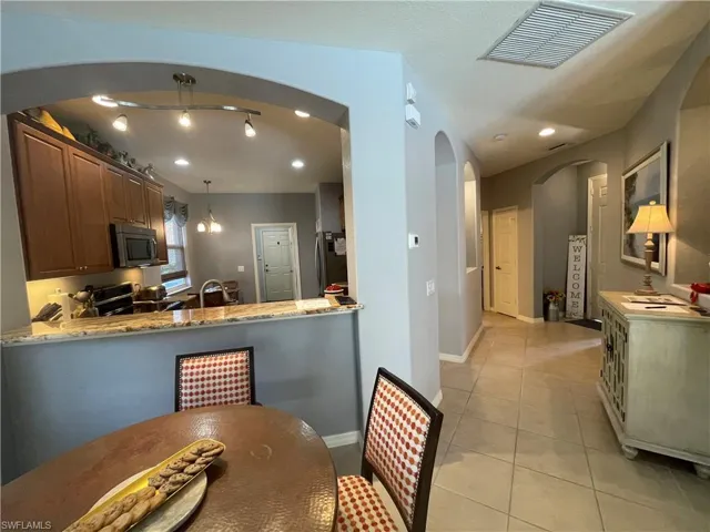 10630 Camarelle Cir, Fort Myers, Florida 33913