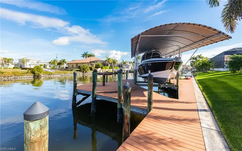 1525 Sw 57th Ter, Cape Coral, Florida 33914