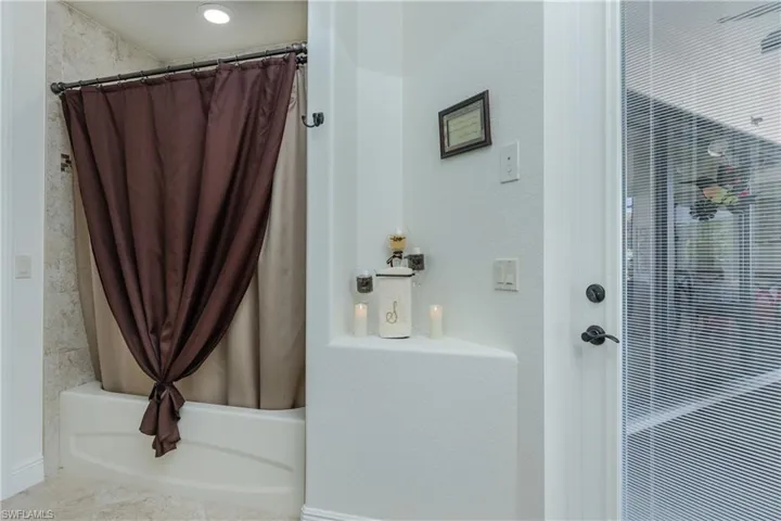 1525 Sw 57th Ter, Cape Coral, Florida 33914
