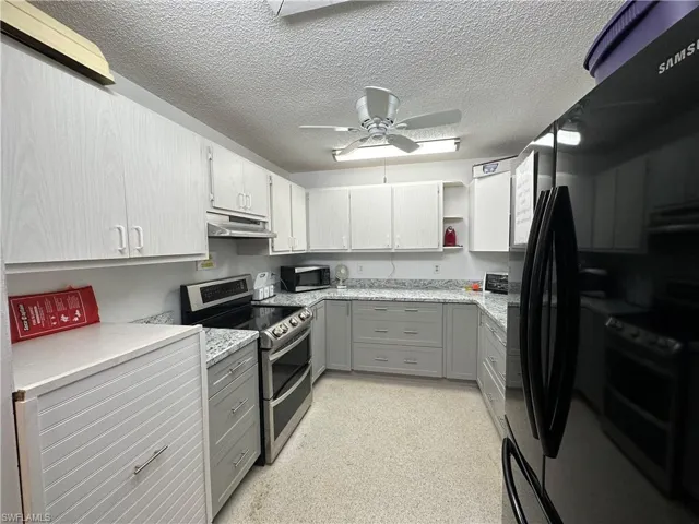 newly remodeled kitchen in the community clubhouse