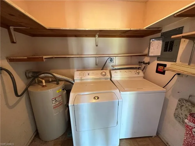 generous-sized laundry/utility room
