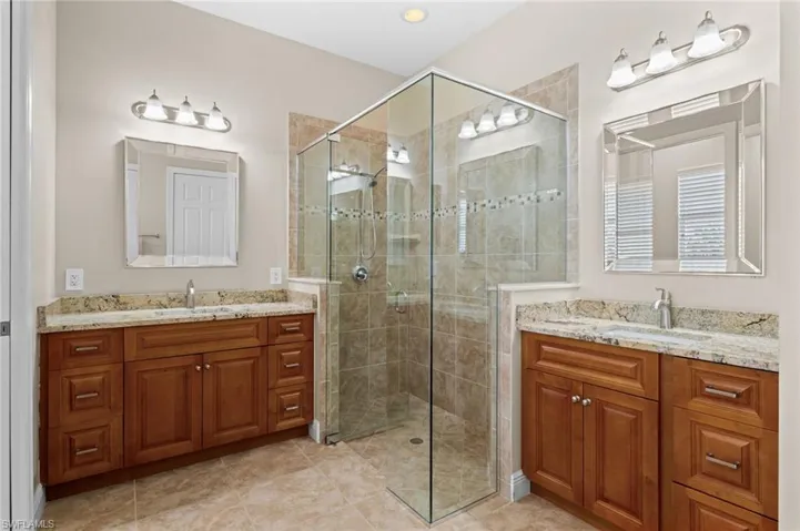 11507 Giulia Dr, Fort Myers, Florida 33913