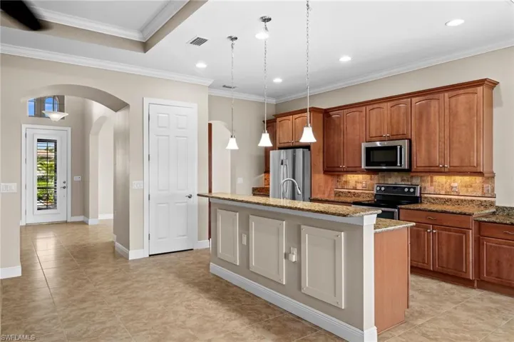 11507 Giulia Dr, Fort Myers, Florida 33913