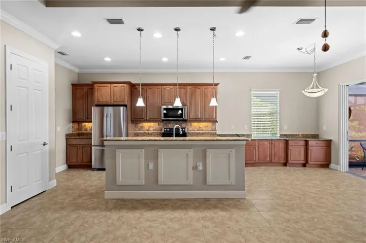 11507 Giulia Dr, Fort Myers, Florida 33913