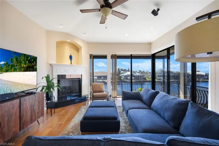 Upstairs Bonus Room