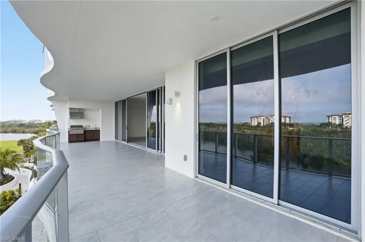4810 Pelican Colony 403, Bonita Springs, Florida 34134