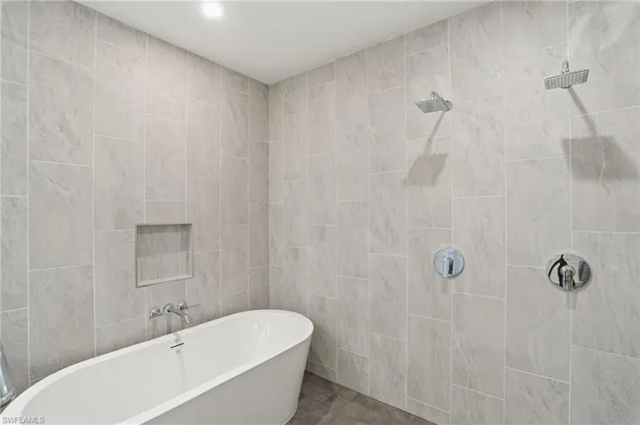 4810 Pelican Colony 403, Bonita Springs, Florida 34134