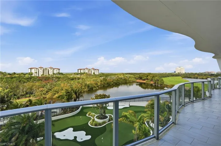 4810 Pelican Colony 403, Bonita Springs, Florida 34134